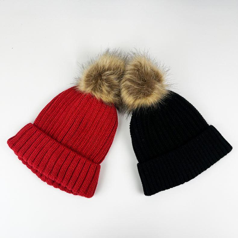 High Quality Trendy Youth Unique Winter Knitted Plain Beanies Rabbit Hair Top Ball Custom Logo Soft Beanie Hat