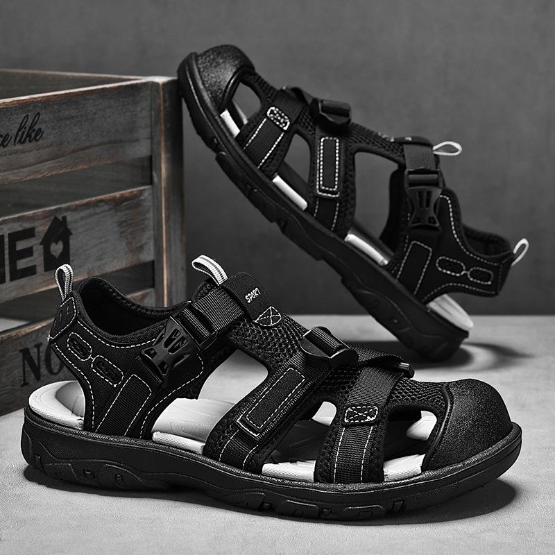 

Мода 2025Новые мужские сандалии Модные повседневные спортивные сандалии Летние сандалии Baotou для пляжа Уличные нескользящие трекинговые сандалии Sandalias Hombre 40 чёрный