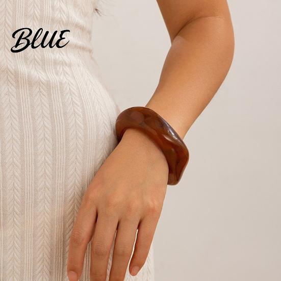 Eco-friendly Resin Bracelet Translucent Bracelet Exaggerated Irregular Shape Retro Lightweight