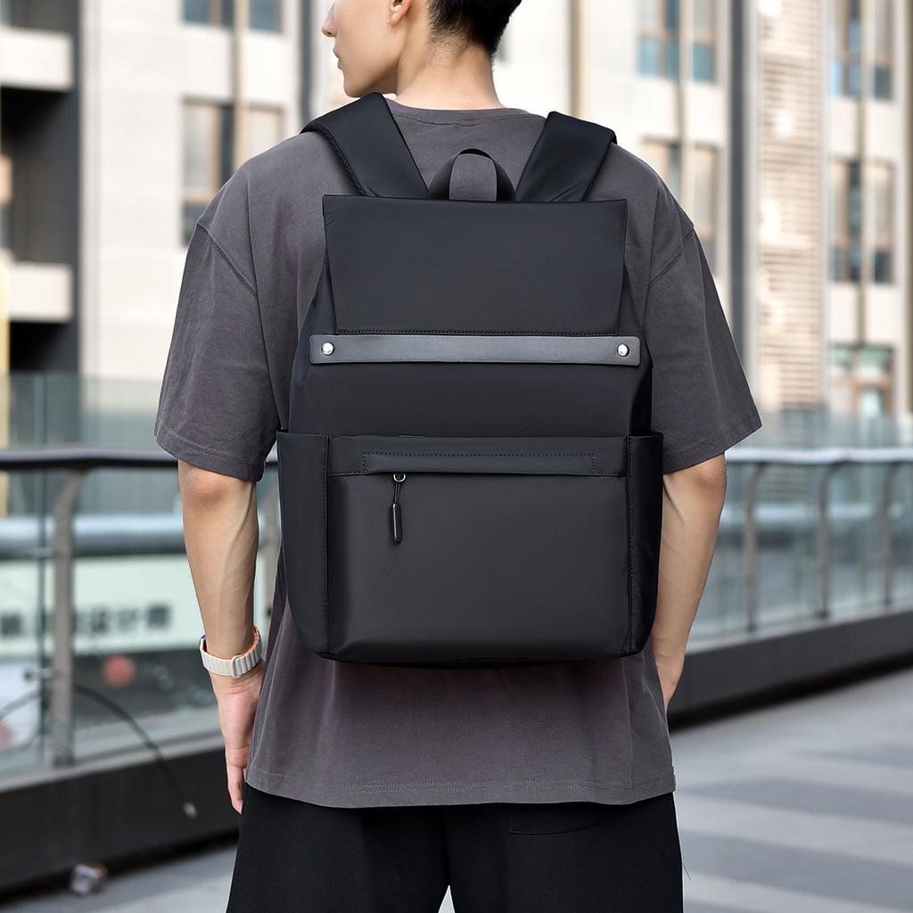 Fashionable Casual Backpack Backpack Men's High-end Sense Commuting Computer Bag Large Capacity Simple Casual Bag Men