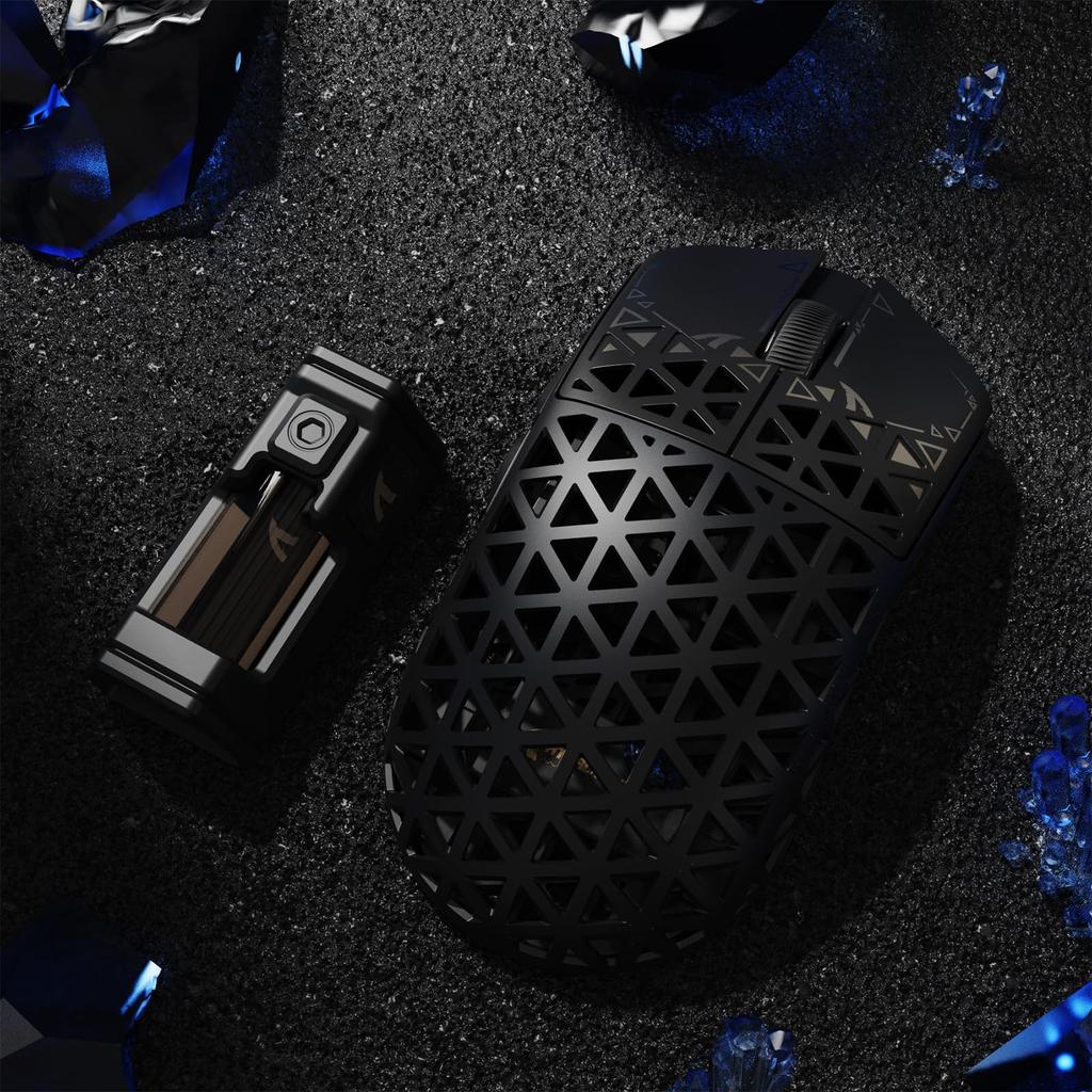 ATTACK SHARK R5 Ultra Carbon Fiber Gaming Mouse Super Light 42g PAW3950MAX Sensor Nordic52840 8K Polling Rate 3 Modes 42000DPI 8K Wireless Compatible