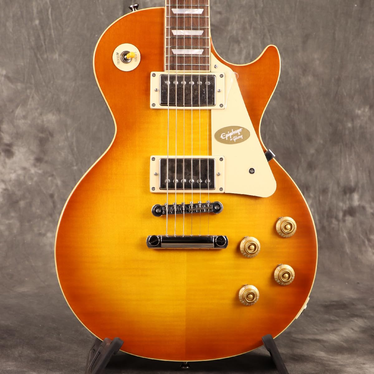 

by Gibson Custom 1959 Les Paul Standard Iced Tea Burst Epiphone/Inspired [4.12kg][S/N 24071527055]