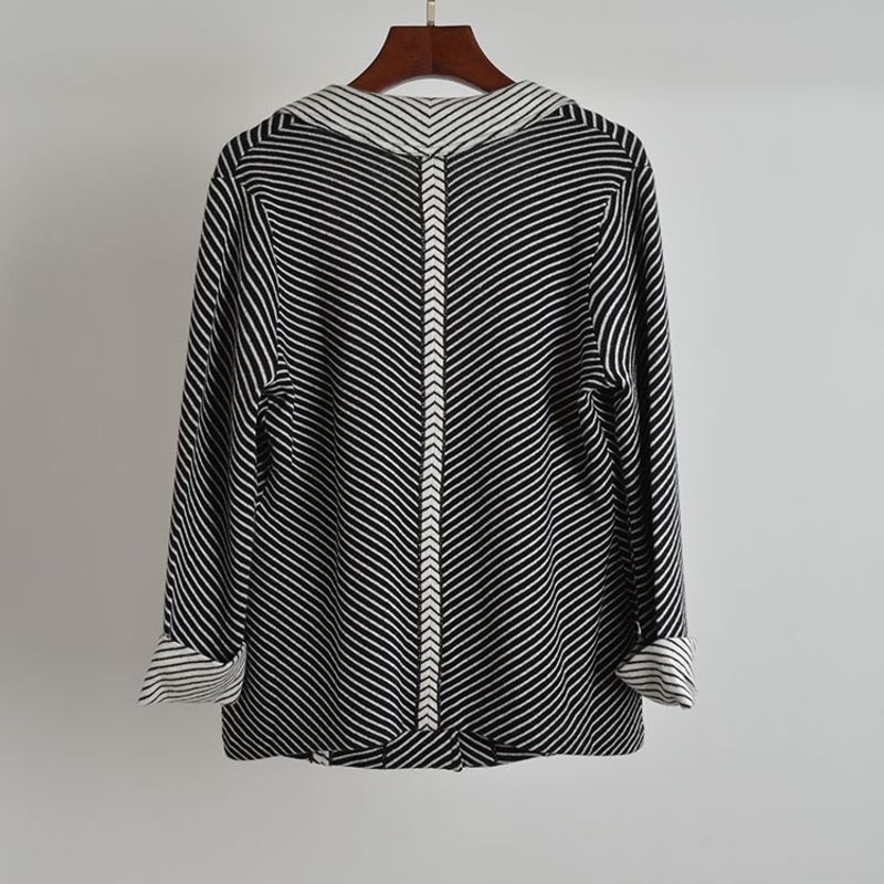 Fall and Winter Unique Three-Quarter Sleeve Knitting Cardigan Outwear Fancy Professional Tailored Suit Young Casual Small Suit Jacket Women
