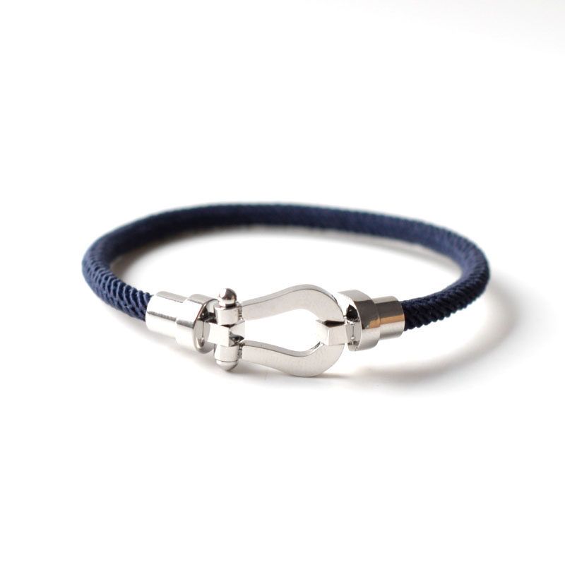 Original European and American Style Mechanical Horseshoe Buckle Hand-Woven Bracelet, Simple and Unique Couple Bracelet, Student Gift