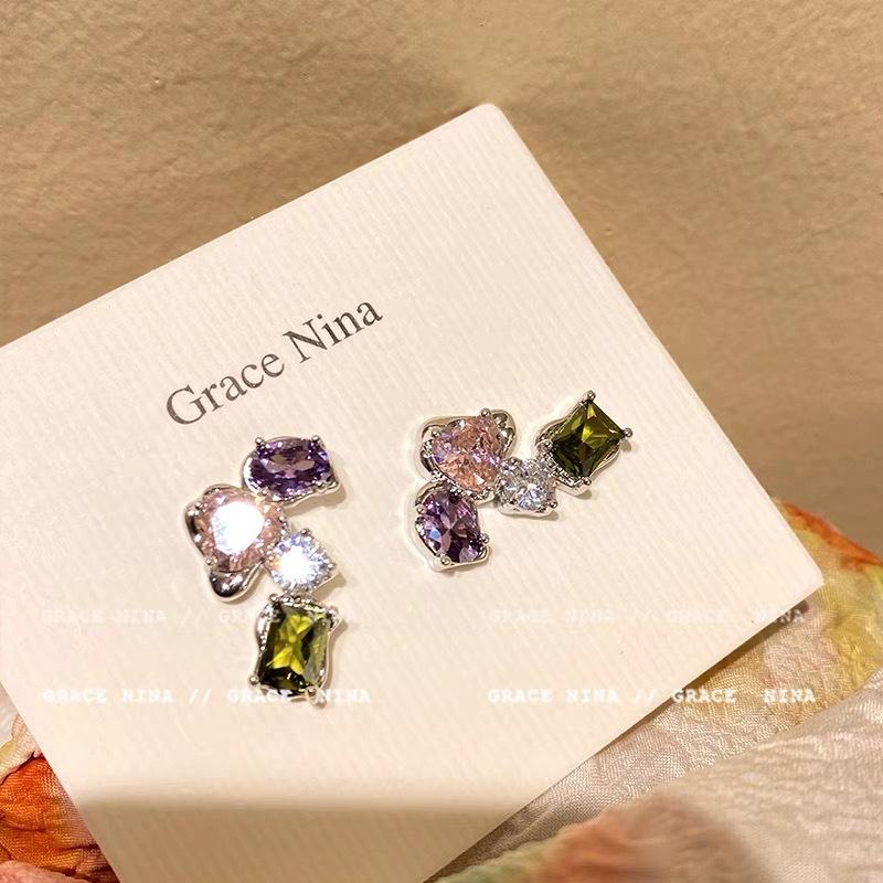 Exquisite geometric personalized color zirconium stud earrings women s light luxury high-end unique earrings new popular ear jewelry
