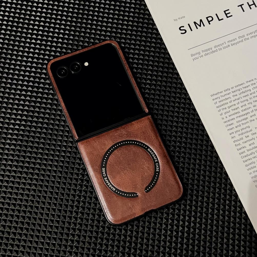 

Retro Plain Vegan Leather With Magnetic Ring Case For Motorola Razr 60 Ultra razr60 Moto Razr 50 Razr+ Camera protect Cover Motorola razr+ 2024
