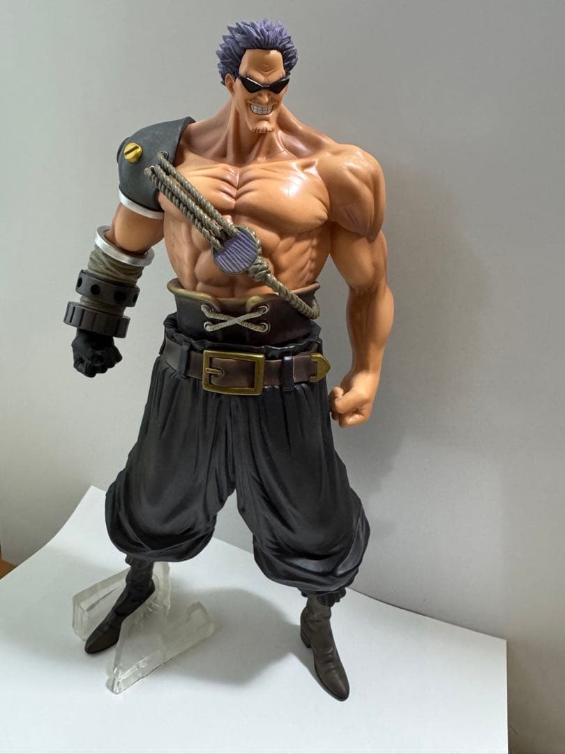 

[USED] One Piece Figures