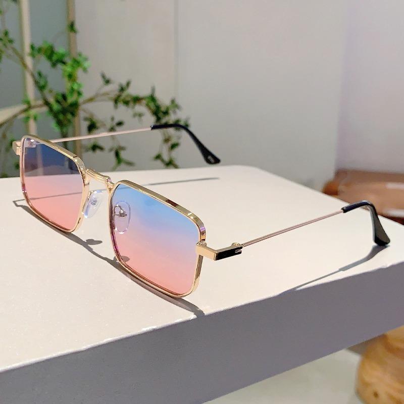 Retro Square Frame Steampunk Metal Style European and American Hip-hop Personality Spring Leg der Sunglasses