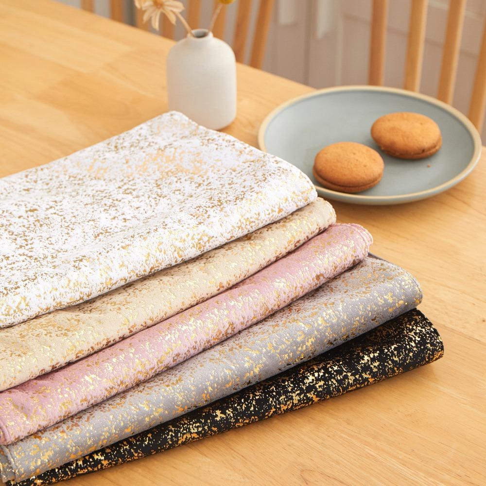 1pcs Solid Color Dutch Velvet Hot Stamping Craft Table Runner Elegent Double Sided Soft Kitchen Table Decoration Tablecloth