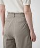 MUSINSA STANDARD WOMAN Women'S Summer Wool Bermuda Hidden Elastic Waist Half Slacks [Light Beige]