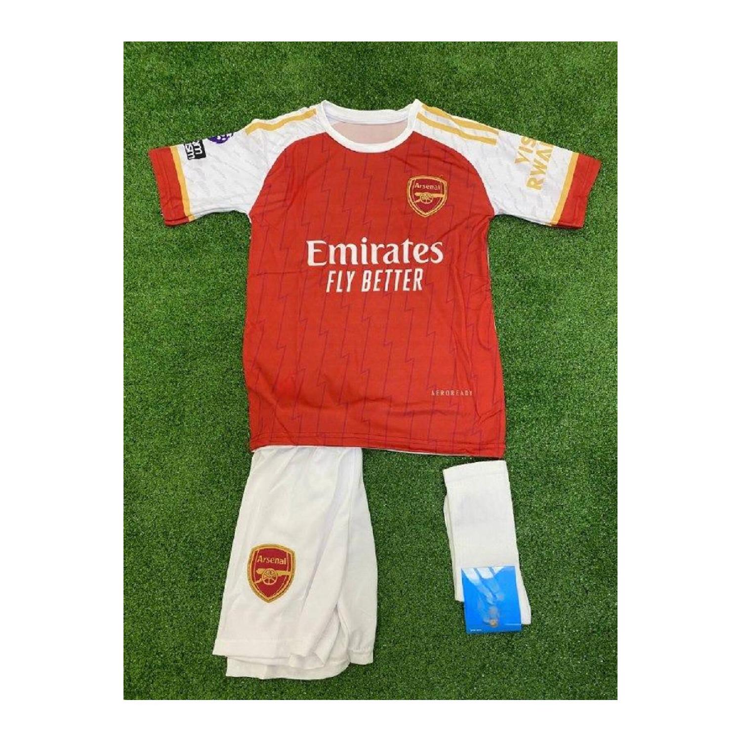 

Комплект из 3-х красных детских футбольных футболок Arsenal Saka в новом сезоне 2023/24