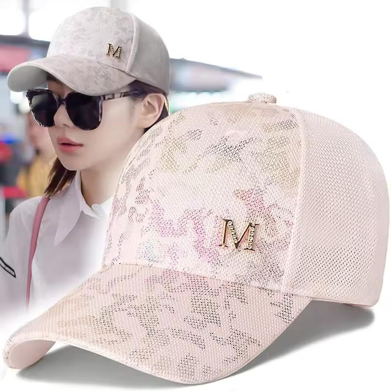 New Women's Baseball Cap Summer Casual Mesh Cap Fashion Metal Decoration Baseball Caps Print Outdoor Sun Visor Hat Adjustable