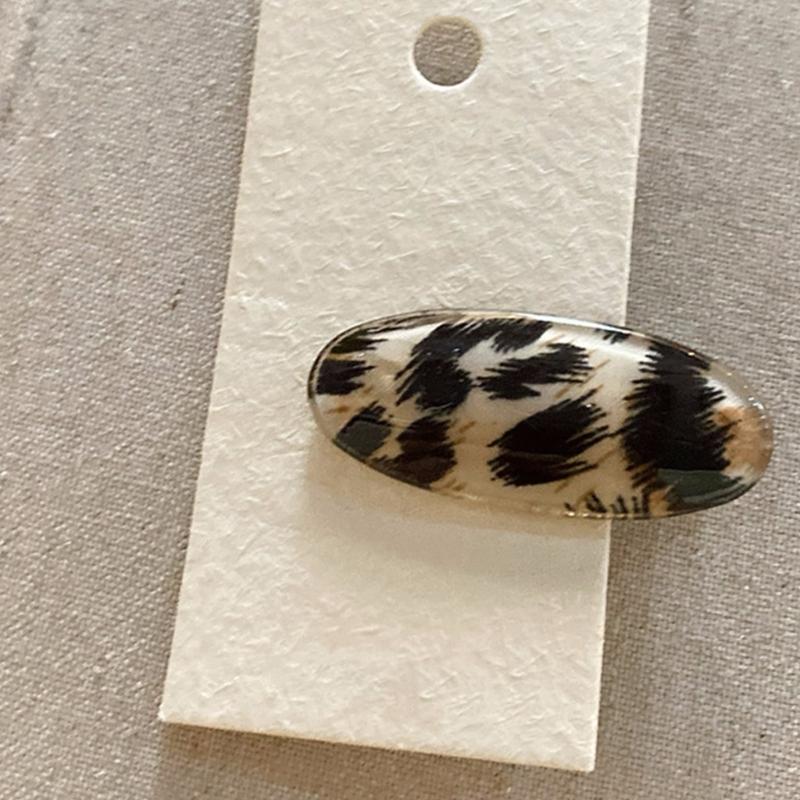 Leopard Print Oval Hair Clip For Women Girls Secure Grip Practical Plastic Metal Hair Accessory For Daily Parties School