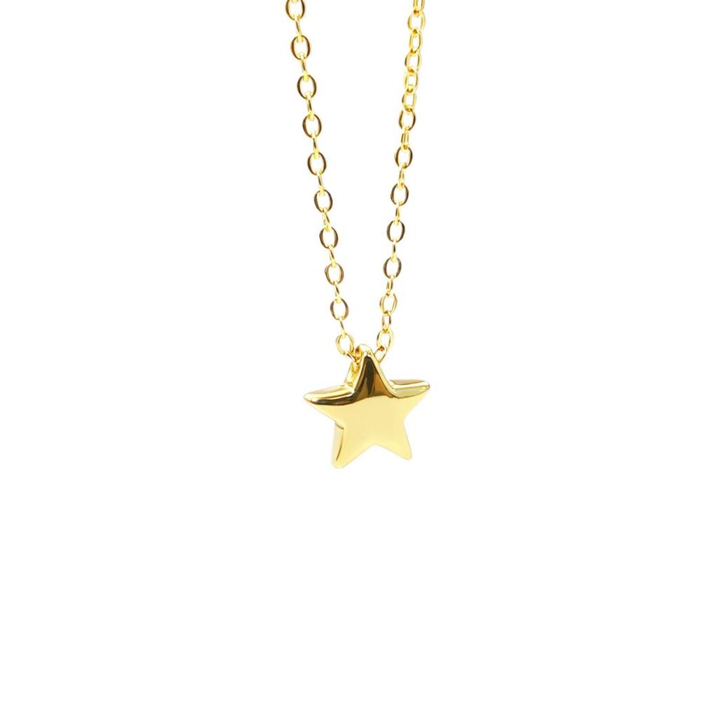 Elegant S925 Sterling Silver Star Pendant Necklace for Women - Simple, Retro, Versatile Clavicle Chain.