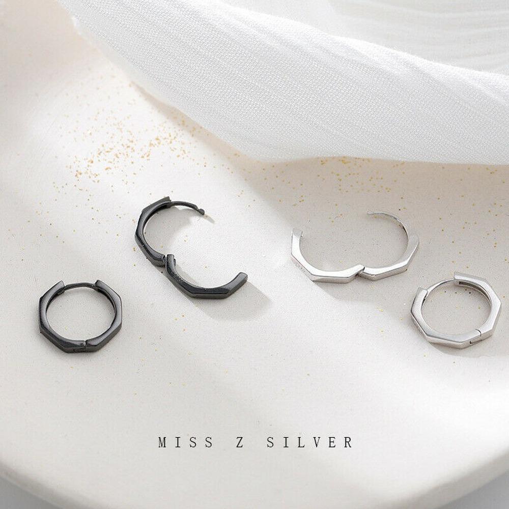 

1 пара простых круглых сережек