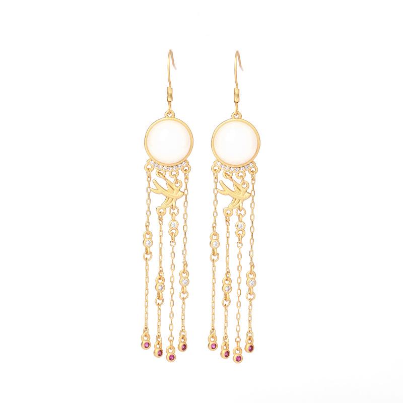 Aieryuan 2022 Retro Tassel Magpie Earrings - Imitation Jade, Ancient Gold Design, Perfect Qixi Gift