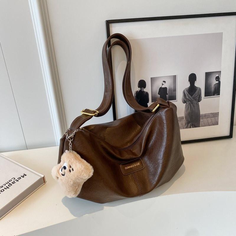 

Stylish And Versatile Women s Tote Bag For Casual Fall Winter Commuting In Black Khaki Brown And Coffee Colors кавовий