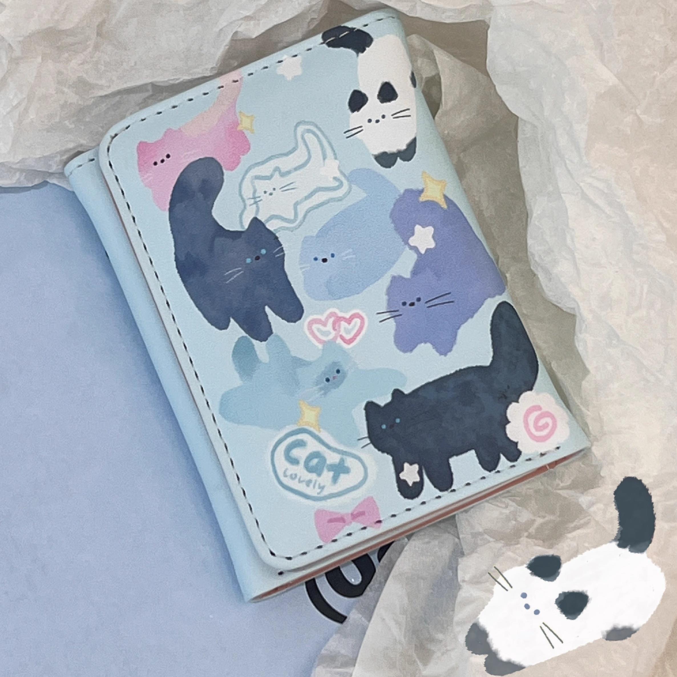 Cute Cartoon Blue Little Cat Loves Dreaming Dreamy Style Wallet Tri-Fold Coin Purse Casual Card Holder синий