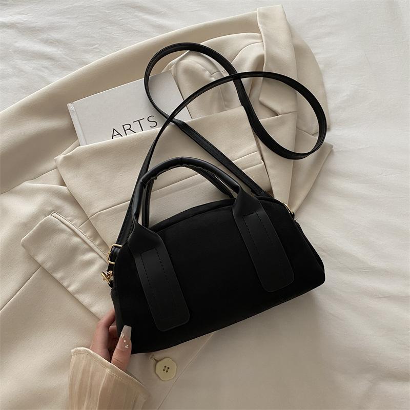 

Autumn and winter new suede handbag fashion shoulder bag retro matte leather messenger small bag versatile women s bag