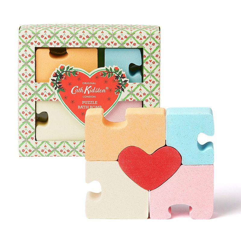 

Cath Kidston Multi Color Puzzle Bath Bomb Gift Set