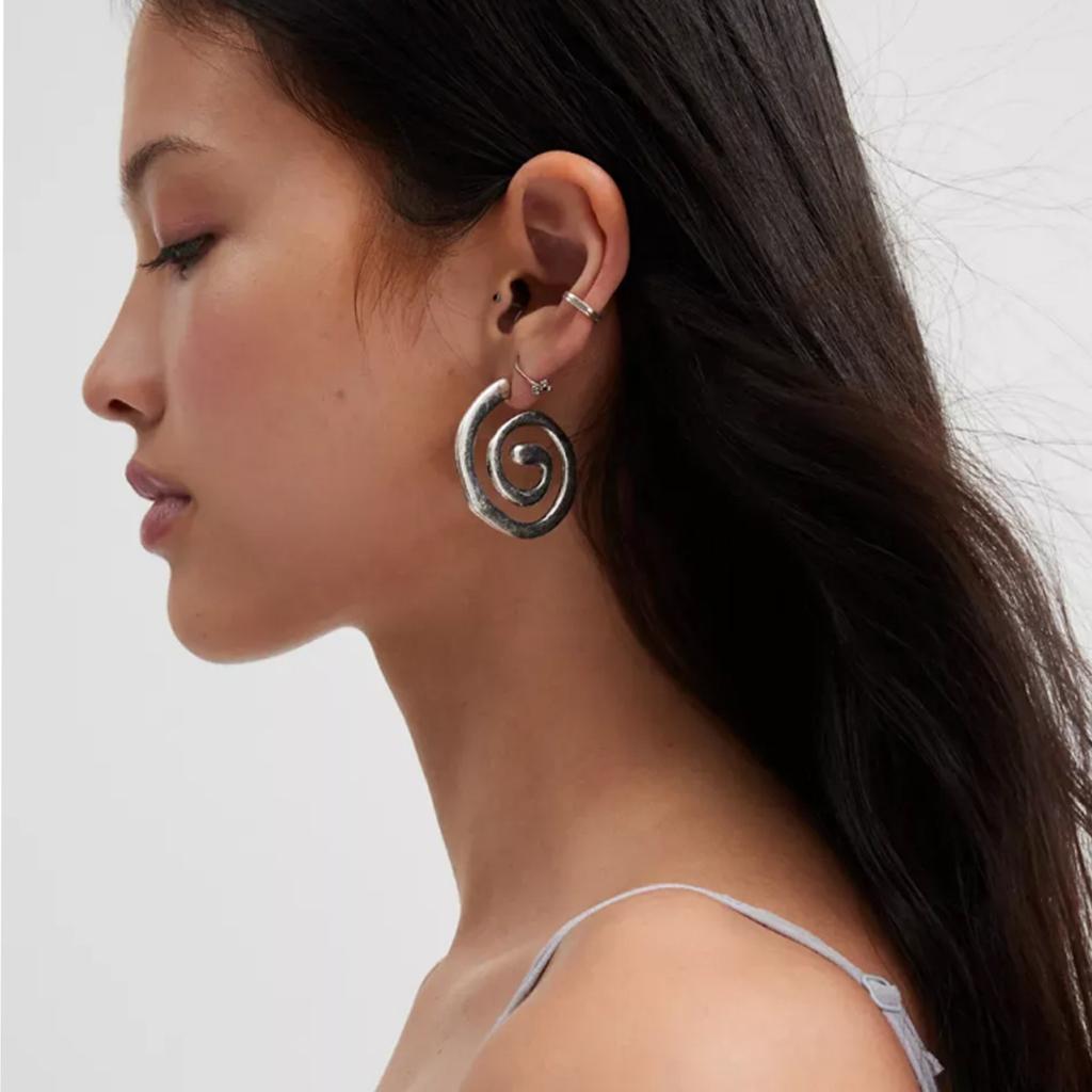 Bohemian irregular earrings wholesale new retro exaggerated jewelry high-end design spiral earrings