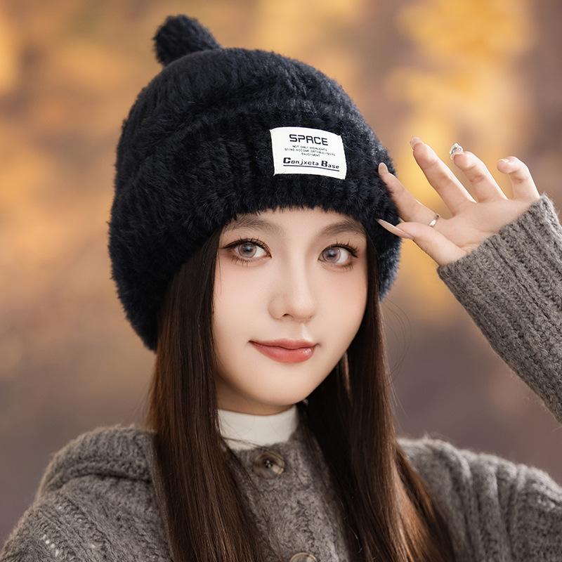 Autumn and winter hats, women's knitted wool hats, ear protectors, warm pullover hats, large brims, small headcaps