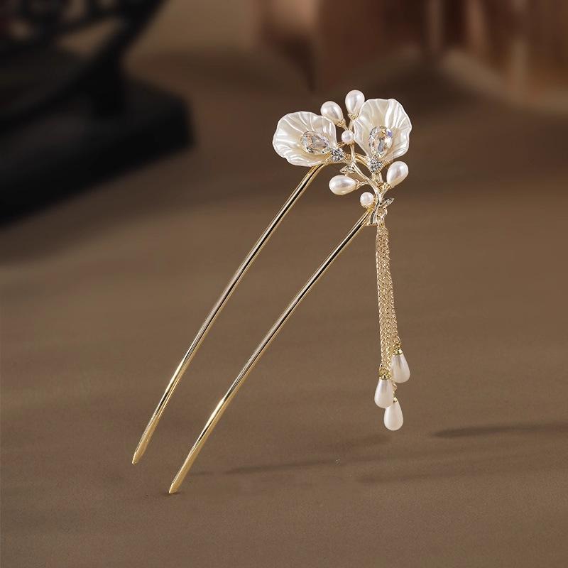 2026 New U-Shaped Hairpins Women Pearl Green Bead Flower Tassel Hair Fork Elegant Exquisite Hanfu Wedding Hair Accessories Gift