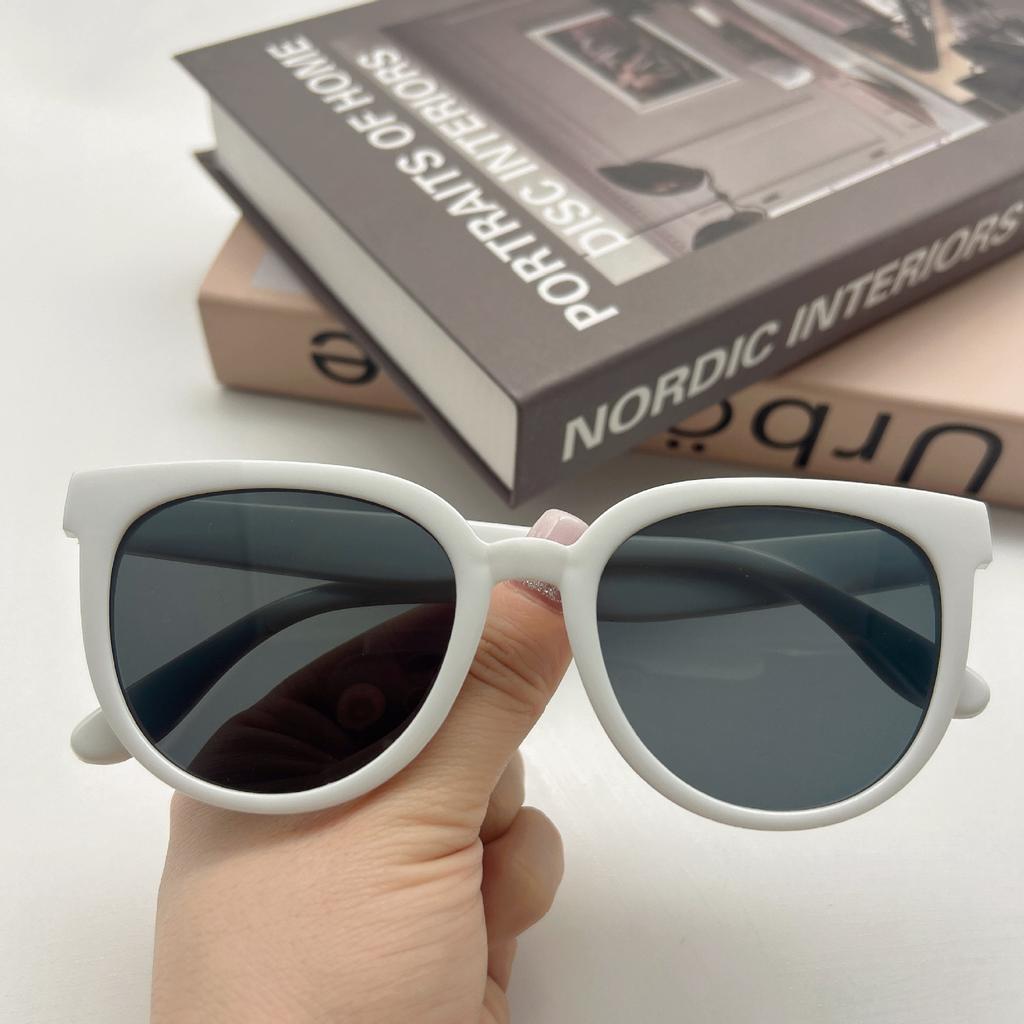 New Vintage Round Sunglasses for Women Men Circular Sun Glasses Female Oval Eyewear Sunglasses for Male Female Eyeglasses