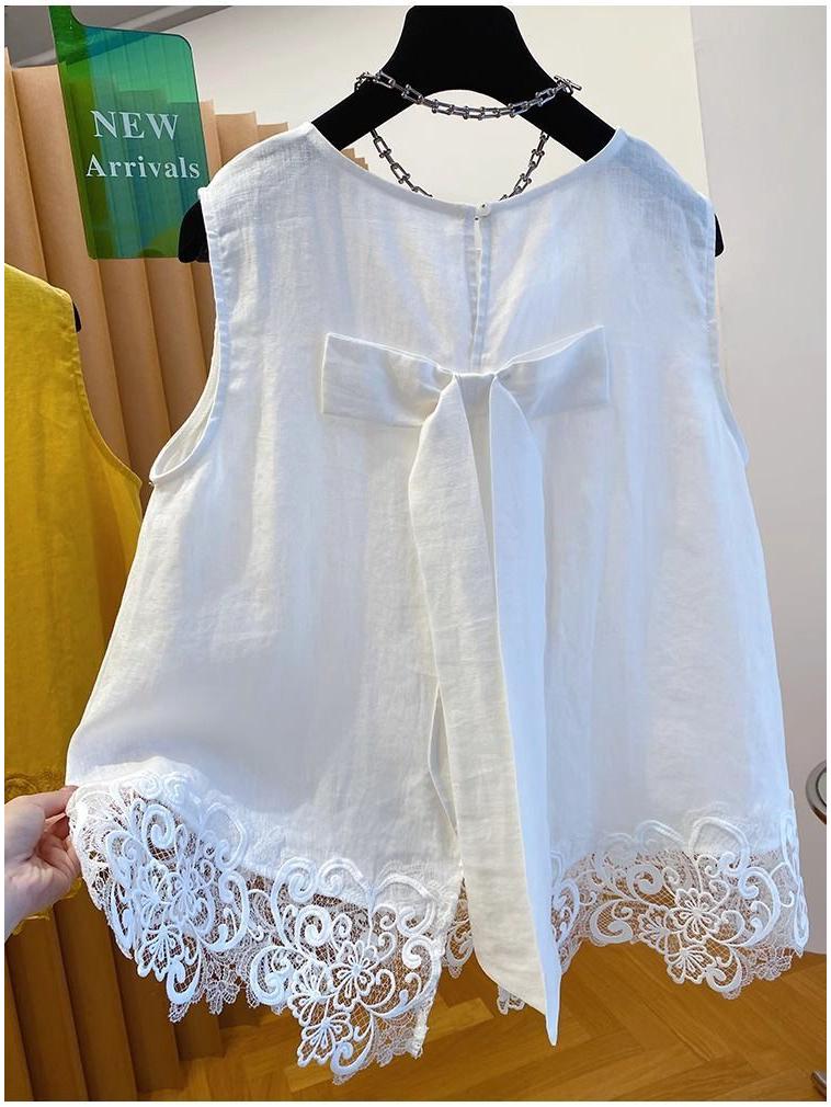 2026 Sleeveless Slimming Lace Camisole - Age-Reducing Patchwork Bow Top for Women's Summer Commute