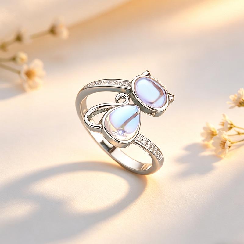 Moonstone Inlaid Lucky Cat Ring - Cute & Stylish Women's Design