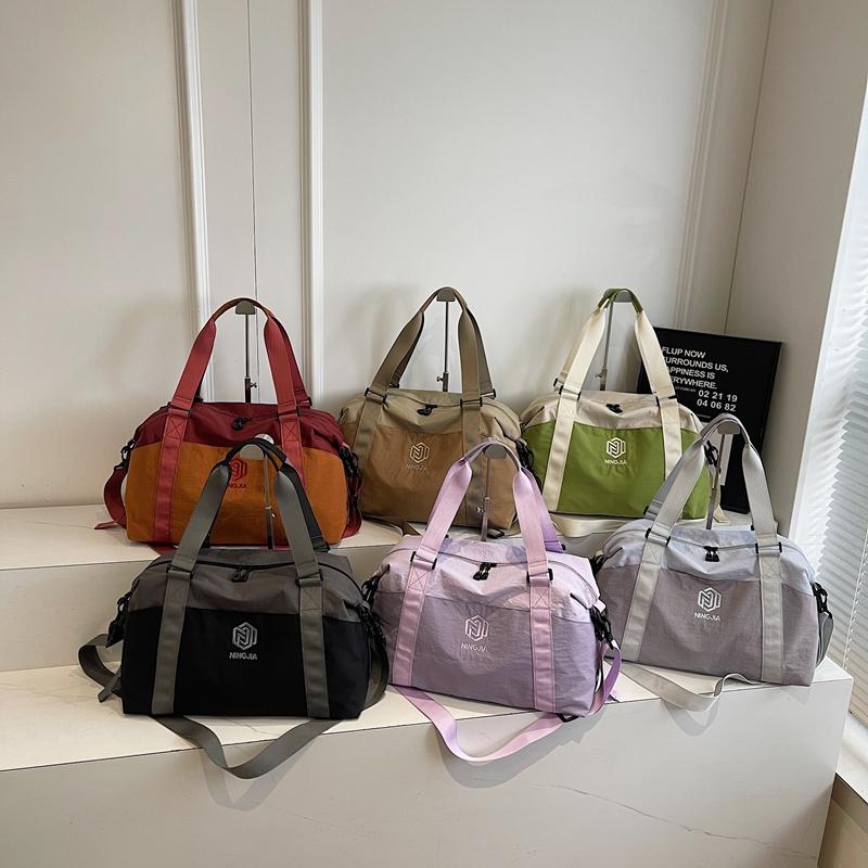 Reisetasche mit großem Fassungsvermögen, mehrfarbige Nähte, Fitnesstasche, Trocken- und Nassfach, Trainingstasche, Gepäcktasche