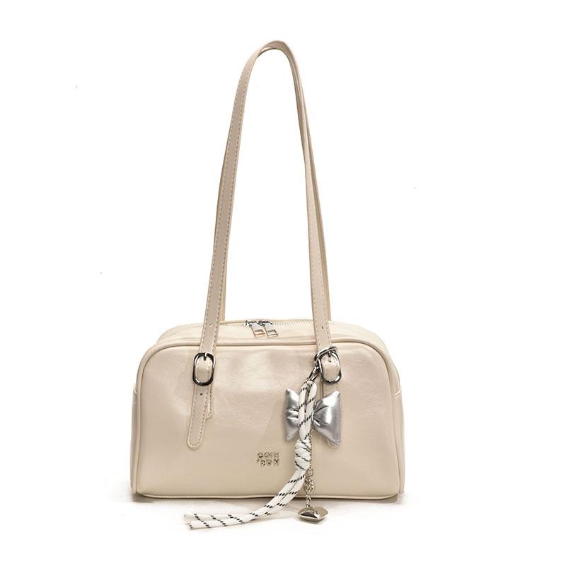 Single shoulder spring commuter armpit bag New women's bag Trend bag Women's bag Niche fashion commuter women's bag