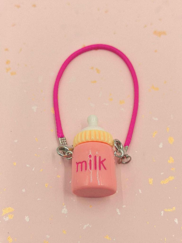Miu-Style Dollhouse Miniature Accessories: Cute Kettle, Thermos, Milk Bottle, Pendant, Doll Figure, Crossbody Bag Ornament