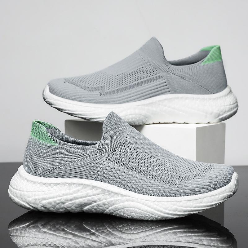 Men's Breathable Slip-On Sock Shoes, Odor-Resistant, Solid Color, Versatile Flyknit Shoes, Casual Couple's Wear