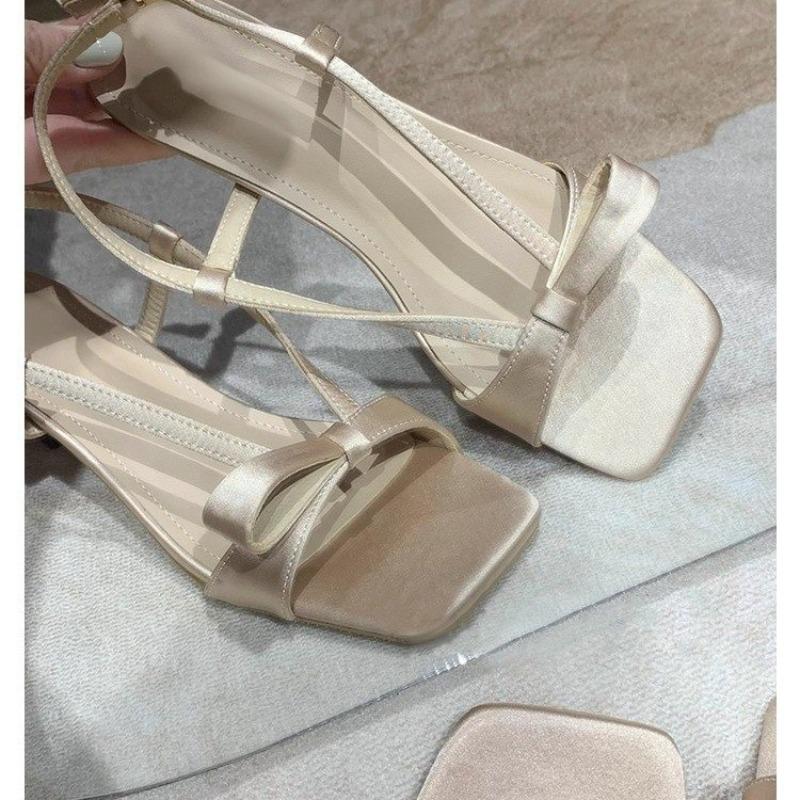 Fashion Elegant Temperament Fashion Sandals Women's 2025 Internet Celebrity with Skirt Versatile Japanese Square-toed Sandals