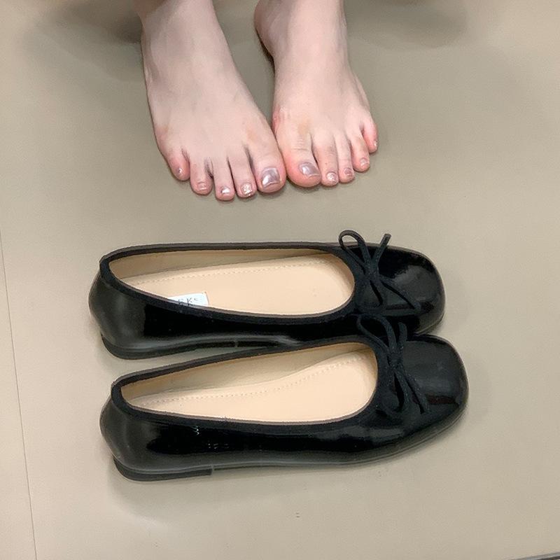 French Bow Shallow Mouth Single Shoes Women's Mary Jane Shoes 2025 Autumn New Flat Grandma Shoes Gentle Evening Shoes