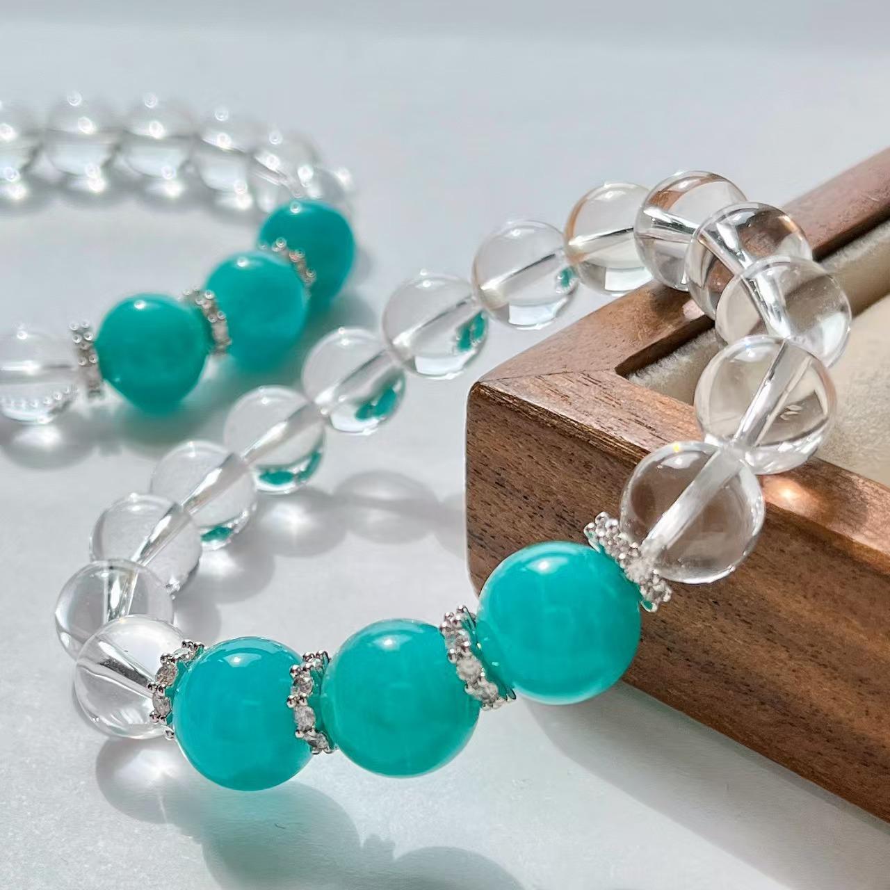 Natural Vitreous High Quality White Crystal Tianhe Stone Bracelet Bracelet