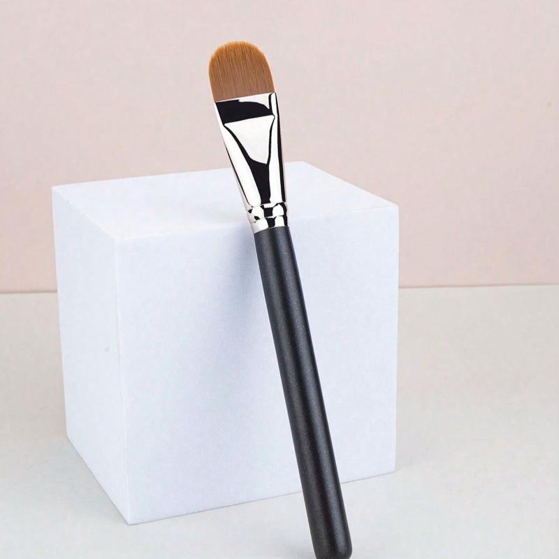 1pc Upgraded Version DM-191 Flat Round Ultra-Thin Makeup Brush For Professional Foundation And Concealer Contouring