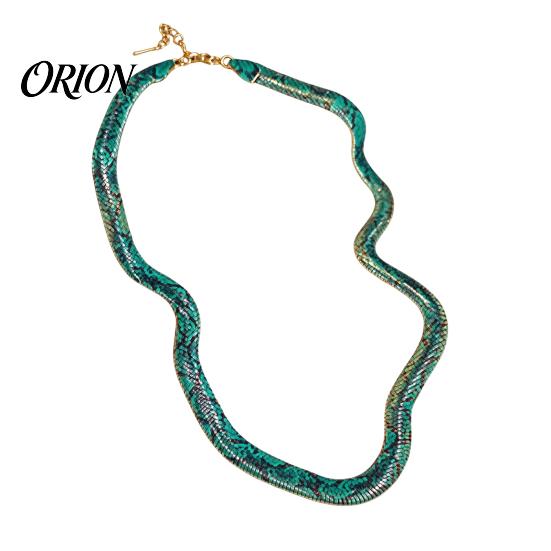 Fashionable Metal Necklaces Snake Print Choker Necklace, Women Gothic Serpent Statement Durable Lobster Clasp Necklace Choker, Punk for Halloween
