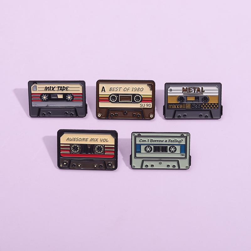 Retro Cartoon Cassette Alloy Brooch Badge - Music Series Pendant Accessory