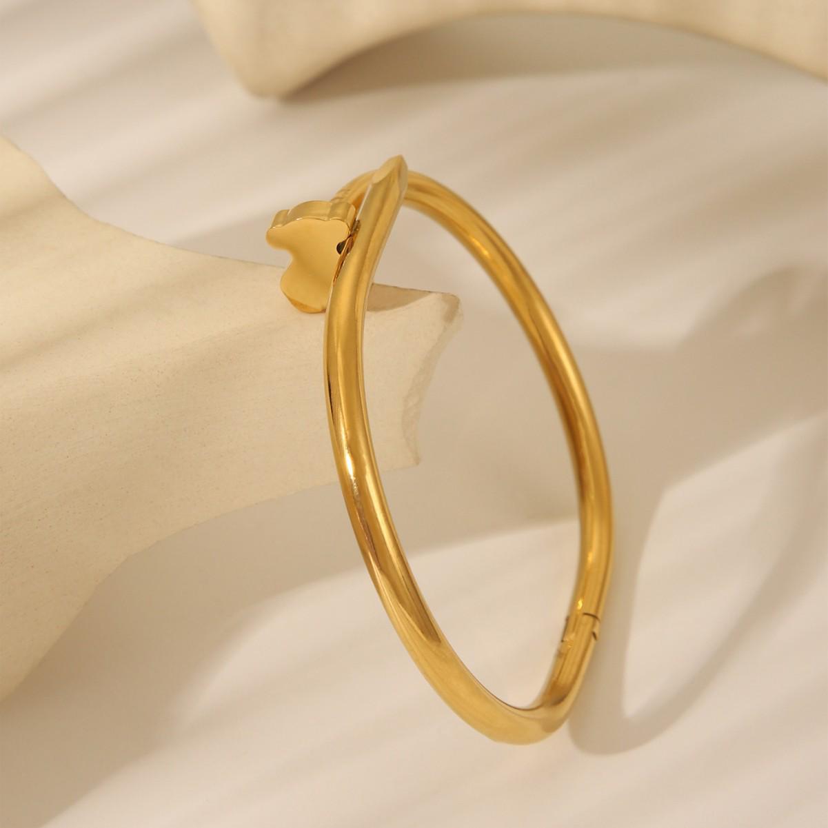 

Браслет «Сердце и стрела» из золота и серебра - Модные аксессуары в стиле легкой роскоши для повседневной носки