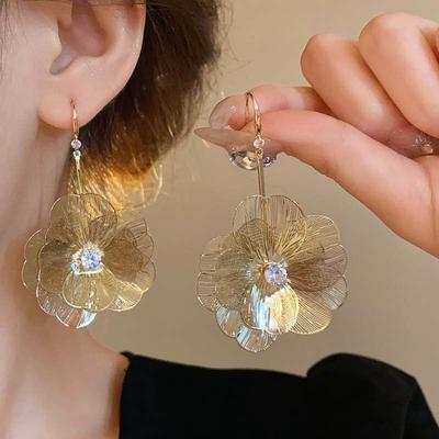 Vintage Metal Hollow Flower Drop Earring for Women Trendy Gold Color Crystal Geometric Personality Ear Hook Wedding Zircon Gift
