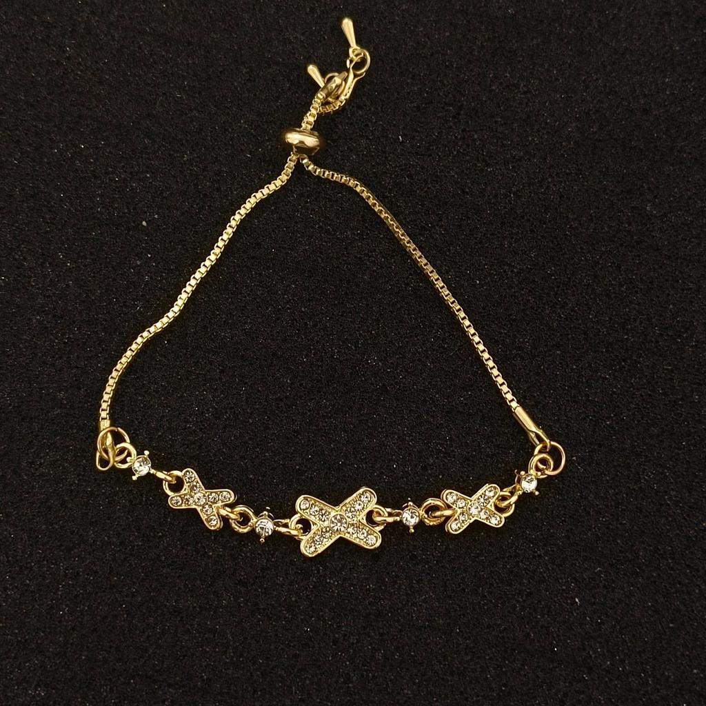Sparkling Small Flower Zircon Pull Bracelet Women'S Cherry Blossom Diamond Niche Versatile High-End Accessories Hand Jewelry