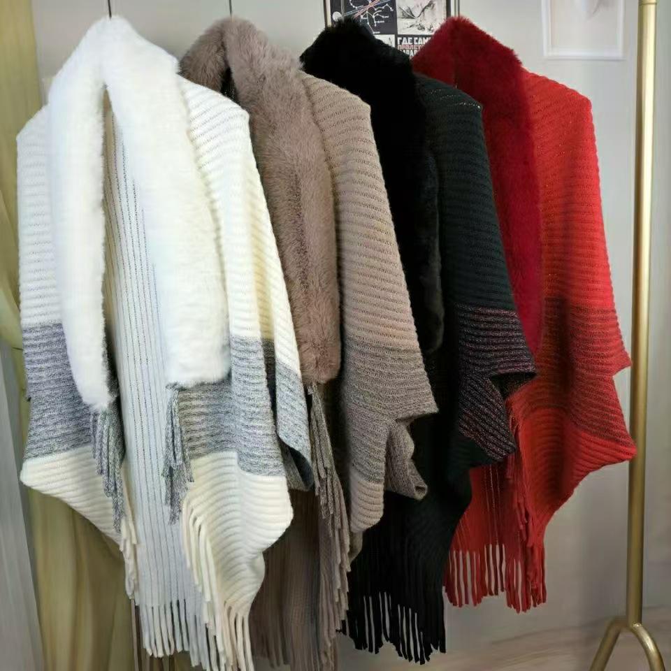 Autumn & Winter High-End Knit Cardigan: Color-Blocked Cloak Shawl with Large Fur Collar & Tassels, Korean Style Outerwear.