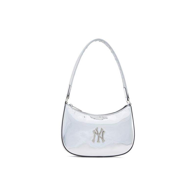

MLB New York Yankees Artificial Leather Shoulder Bag, Handbag, Clutch, Student Backpack Unisex Silver Casual срібний