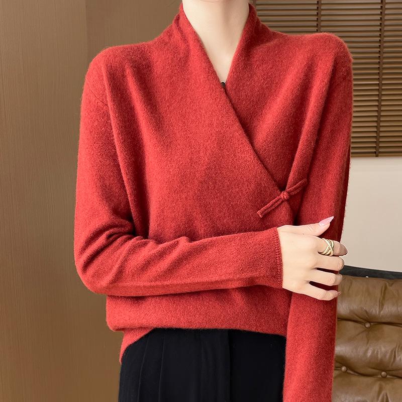 Chinese Style V-Neck Wool Sweater with Frog Buttons