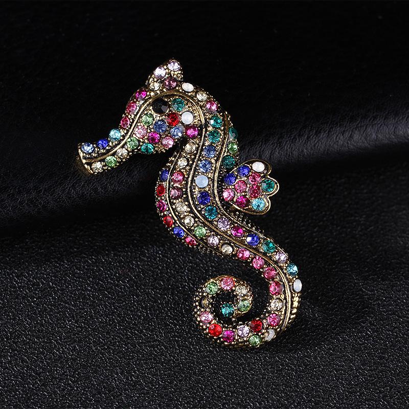 SKEDS Exquisite Vintage Women Girls Colorful Crystal Seahorse Badges Pin For Women Men Creative Animal Boutique Coat Brooches