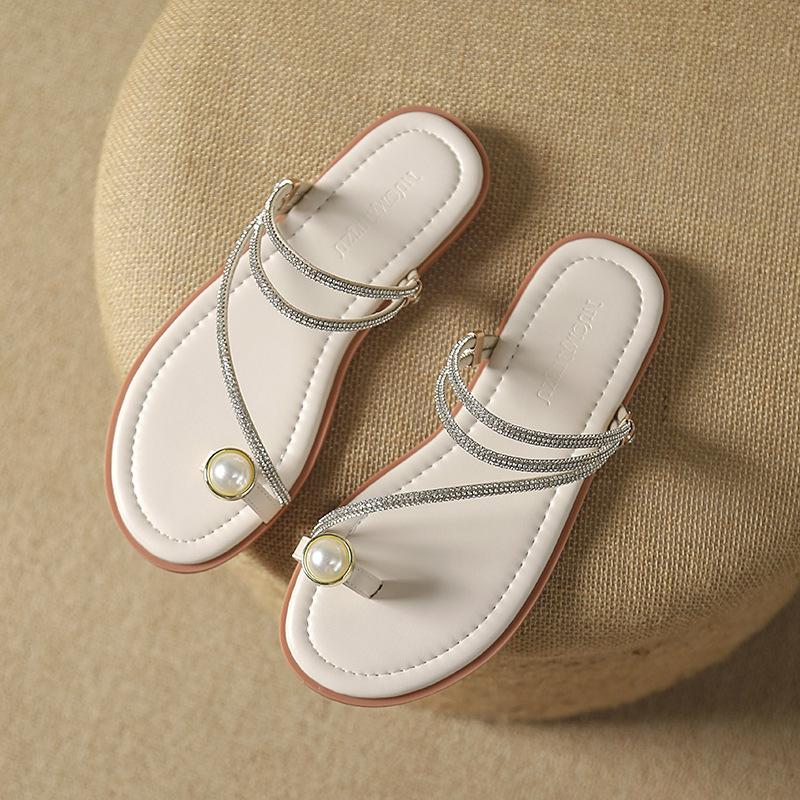 

Fashion clip toe pearl buckle slippers women flat heel summer slides shoes crystal narrow band flip flops women glitter sandalias mujer 36 бежевый