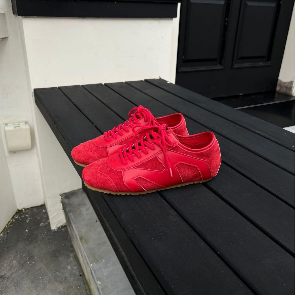 2025 new retro round head color matching flat-soled casual sports board shoes college versatile lace-up thick-soled German training shoes women