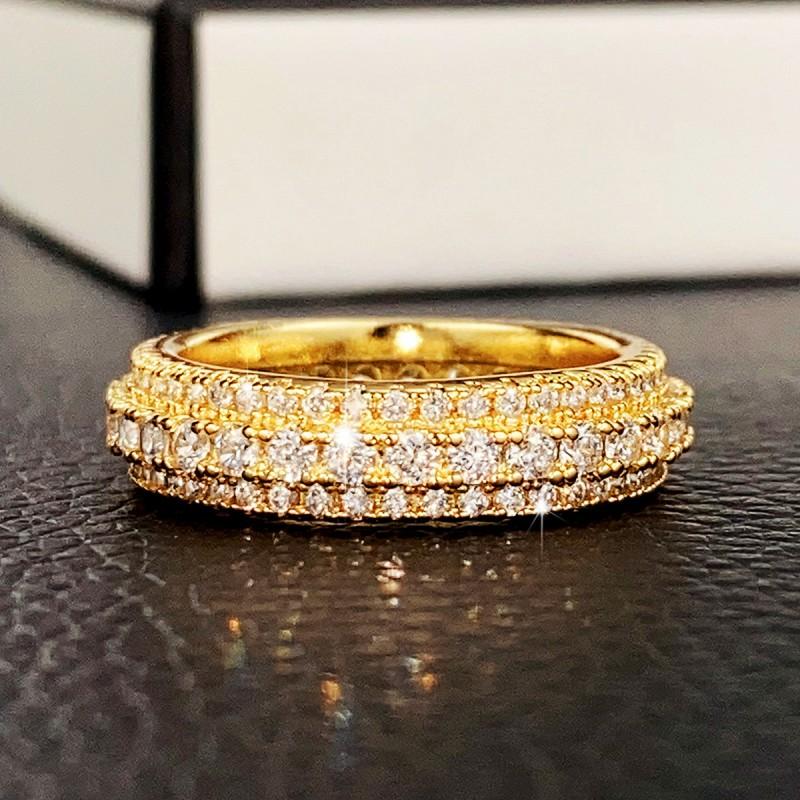 Huitan Fashion Gold Color Wedding Rings Women Full Paved Dazzling Cubic Zirconia High Quality Engagement Bands Zircon Wholesale